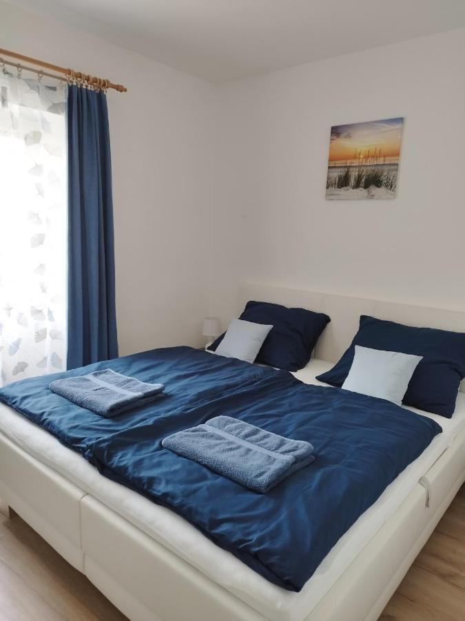 Holling Apartman Fertőboz エクステリア 写真