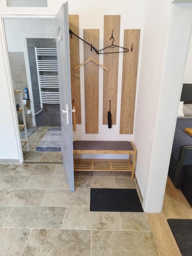 Holling Apartman Fertőboz エクステリア 写真